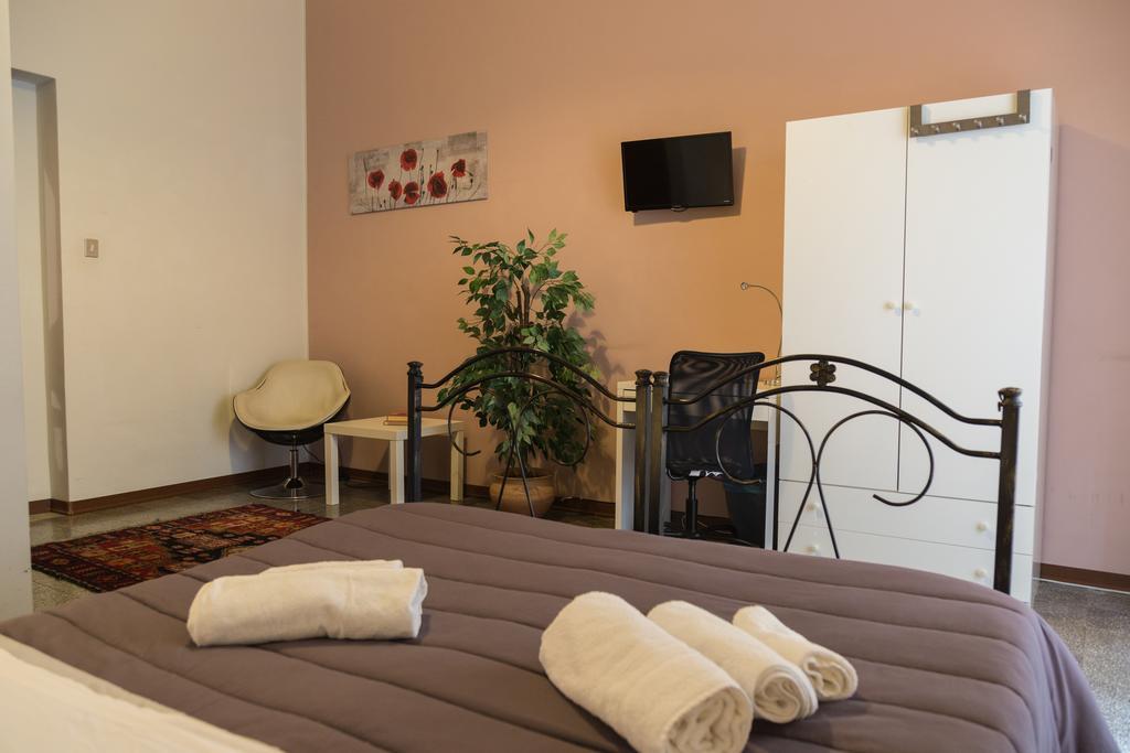 Tra L'Etna E Il Mare B&B Catania Exterior photo