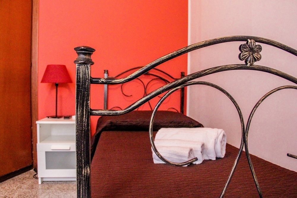 Tra L'Etna E Il Mare B&B Catania Exterior photo